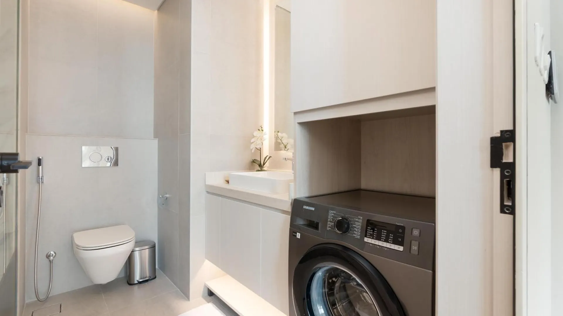 Condor Marina Star - Brilliant One Bedroom Apartment In Dubai Marina