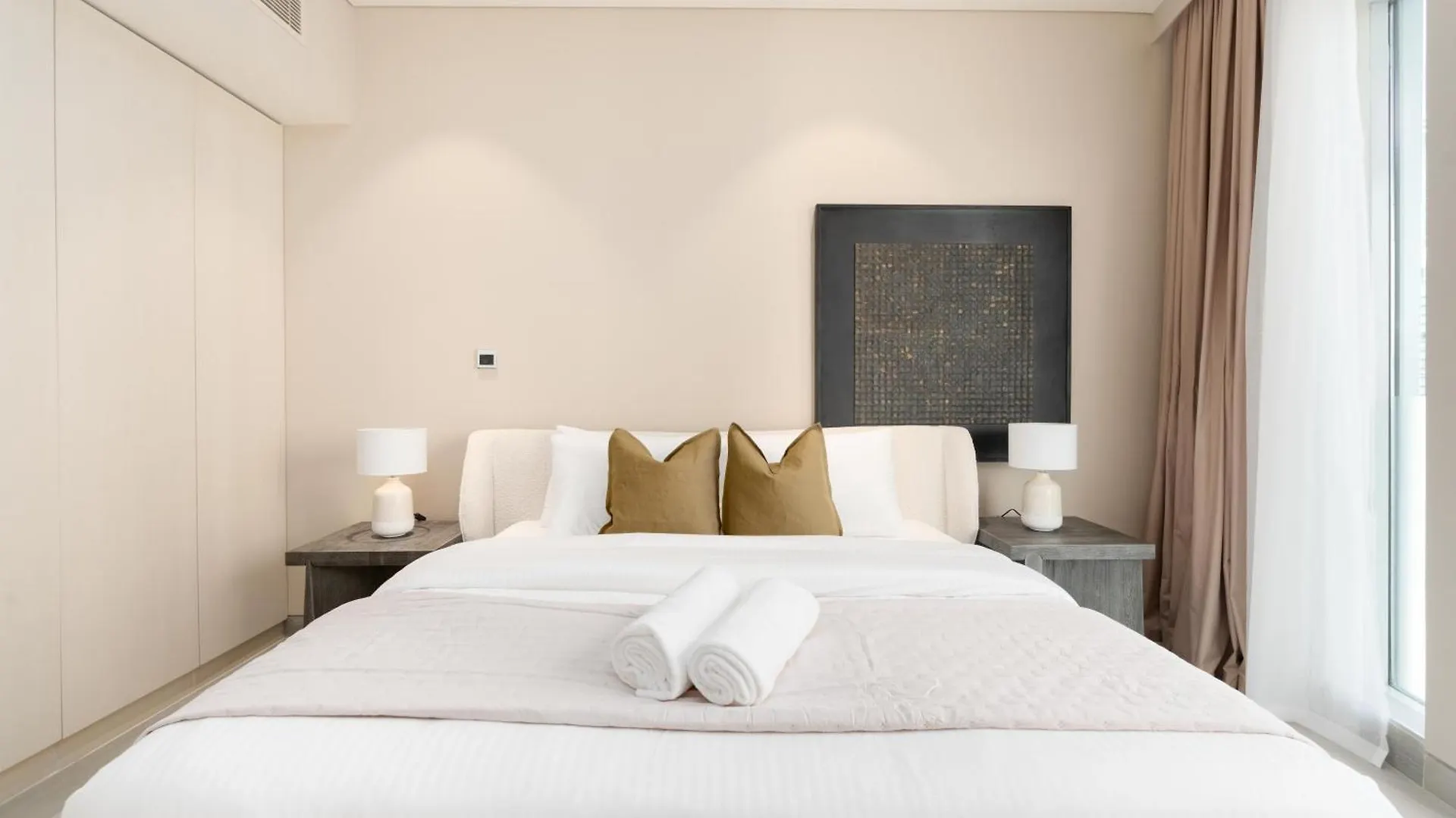 Condor Marina Star - Brilliant One Bedroom Apartment In Dubai Marina